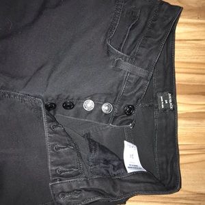 Black High Waisted Skinny Jeans!